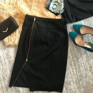 NWT Express Pencil skirt w/ side zipper